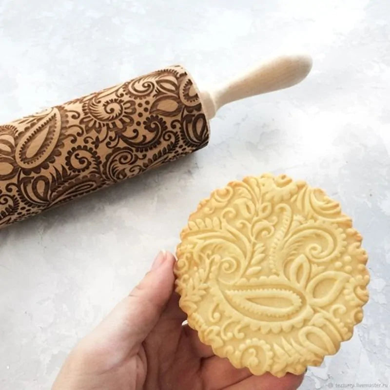 Christmas Deer Wooden Rolling Pin for Baking Cookies and Fondant